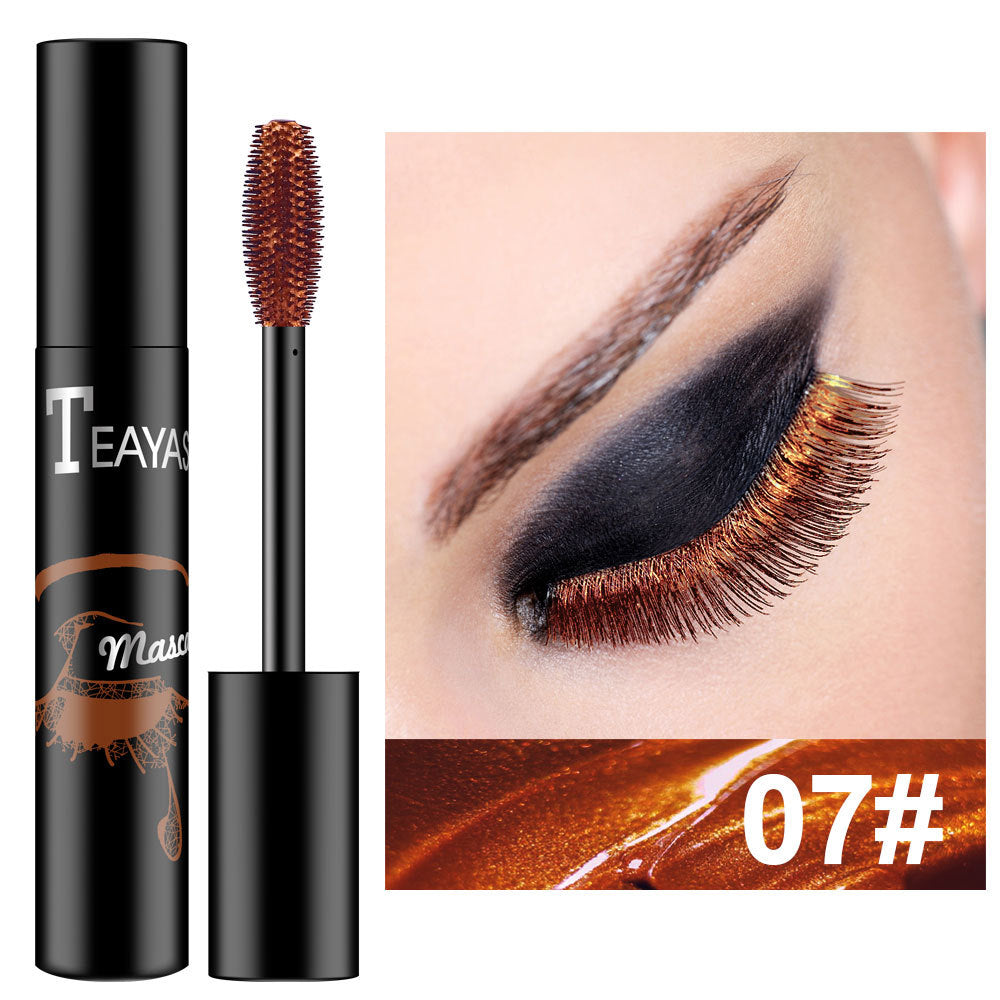 color fluorescent mascara - close up brush applicator